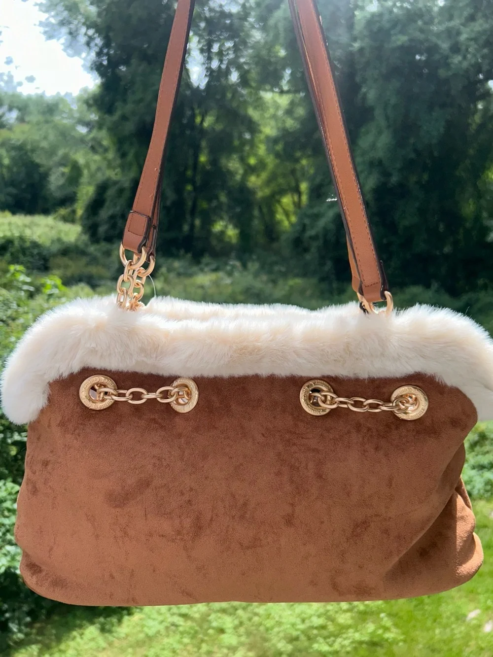 NEW! JUICY COUTURE Faux Sherpa Suede Glamour Gang Satchel Cinnamon Brown